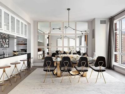 200 E 95th St APT 22C