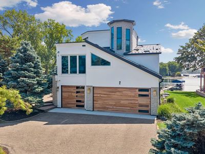 14085 Greenway Ave NE
