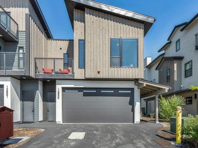 12889 Ice House Loop