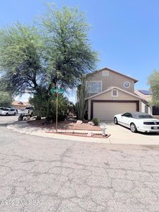 3080 W Calle Levante