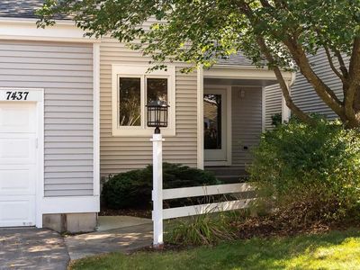 7437 Cedar Creek Trail