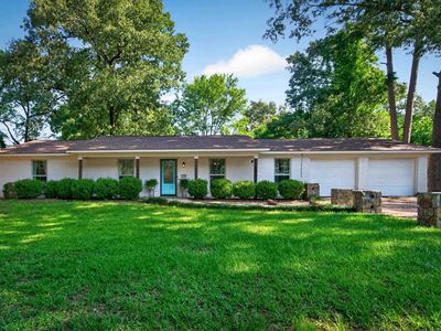 208 Fairview Dr