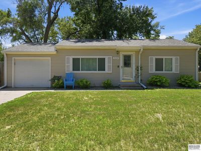 7304 La Vista Dr
