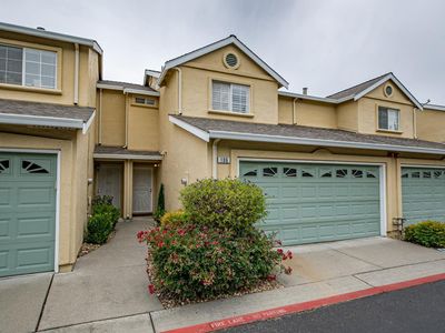 106 Roseburg Way