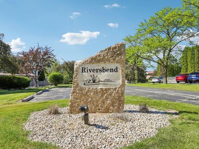 W178N9743 Riversbend CIRCLE W W
