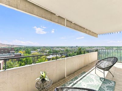 200 N 3rd St APT 1202