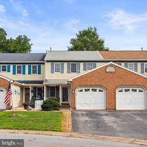 28 Penny Ln