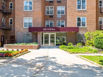 209-15 18th Ave #3D