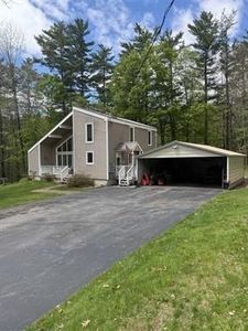 13 Country Rd