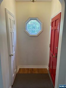 10-16 Burbank St