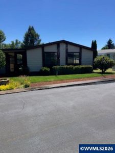 450 SE Lacreole Dr Unit 142