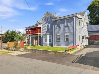 427 Broadway