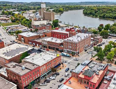 405 Main St #204