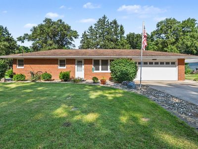 55207 Glenn Rd