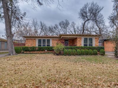 10422 Lake Gardens Dr