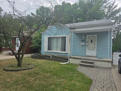 Property at 24725 Saxony Ave, Eastpointe, MI