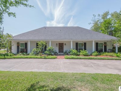 3812 Scenic Dr