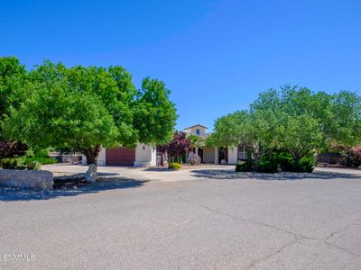 2608 Calle Porton