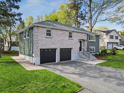 25 Cynthia Rd