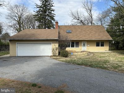Property at 527 Cherry Ln, Lansdowne, PA