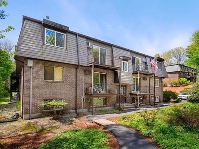Property at 3 Pembroke Drive #15, Derry, NH