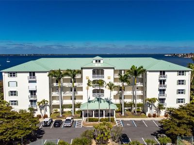 200 Harbor Walk Dr Unit 353