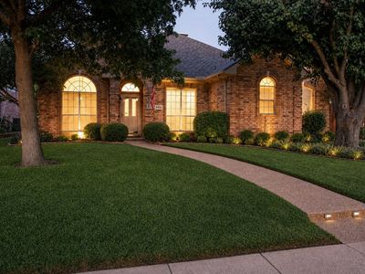 742 Yellowstone Dr