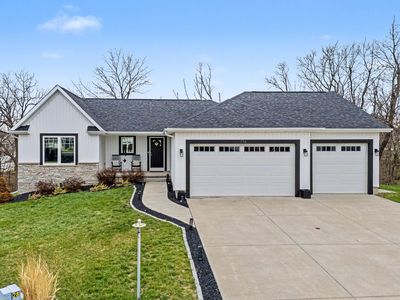 776 Bluestem Ct
