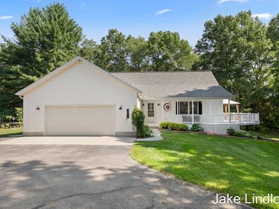 10050 Beecher Dr NE