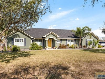 39785 Palm Dr