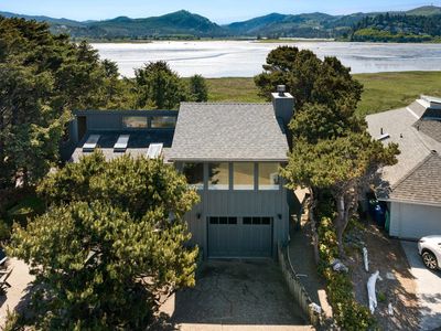 27 Spouting Whale Ln