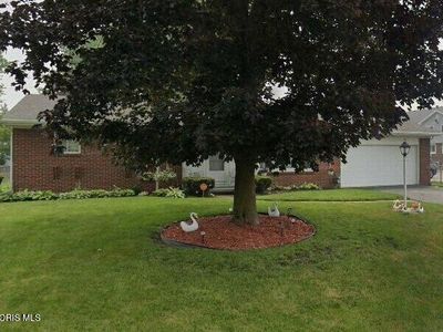 28 Torrington Dr