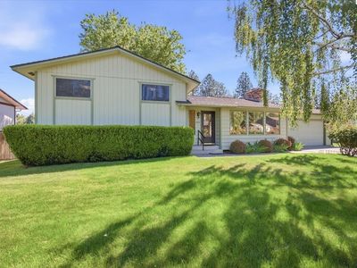 1924 Orchard Way
