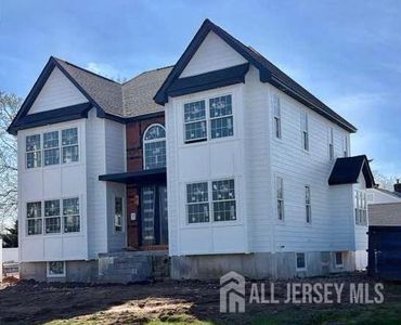 157 Murray Ave