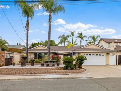 5437 Chaparajos Ct