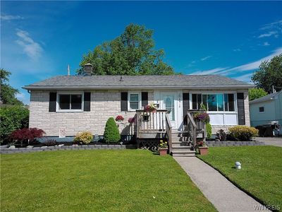 4910 Kennison Pkwy