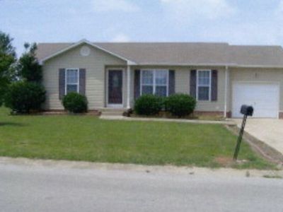 Property at 108 New Gritton Ave, Oak Grove, KY