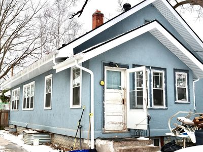 2410 Ferrant Pl