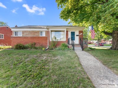 8551 Shari Dr