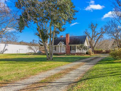 2262 S Neck Hwy #119