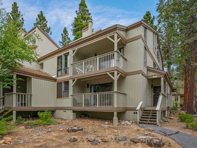 1001 Commonwealth Dr #180