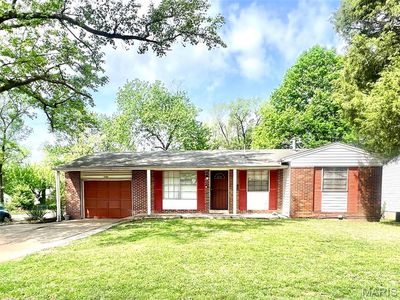 10201 Royal Dr