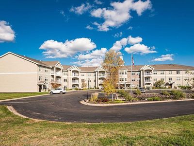 4042 Haines Rd Unit 212