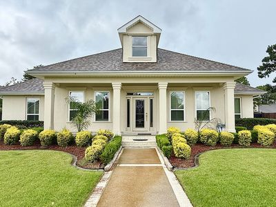 3732 Lake Timberlane Dr