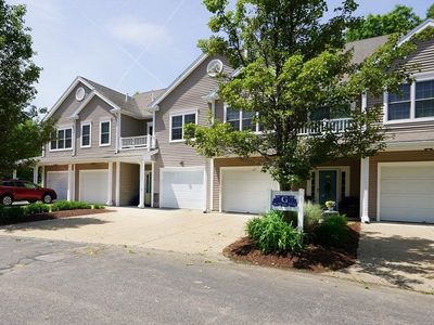 631 East St Unit G202