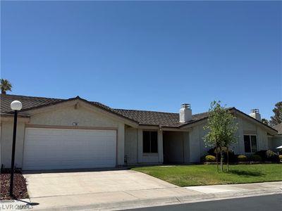 704 Eastview Dr