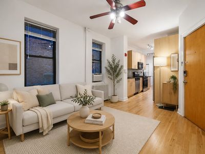 717 Willow Ave APT 2