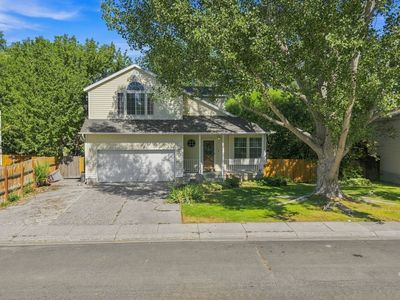 2110 Colonial Dr