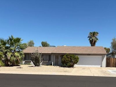 6826 W CANTERBURY Drive