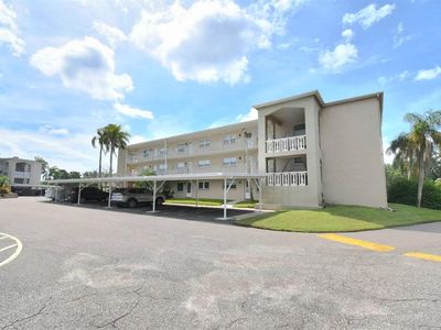 948 VIRGINIA STREET #210